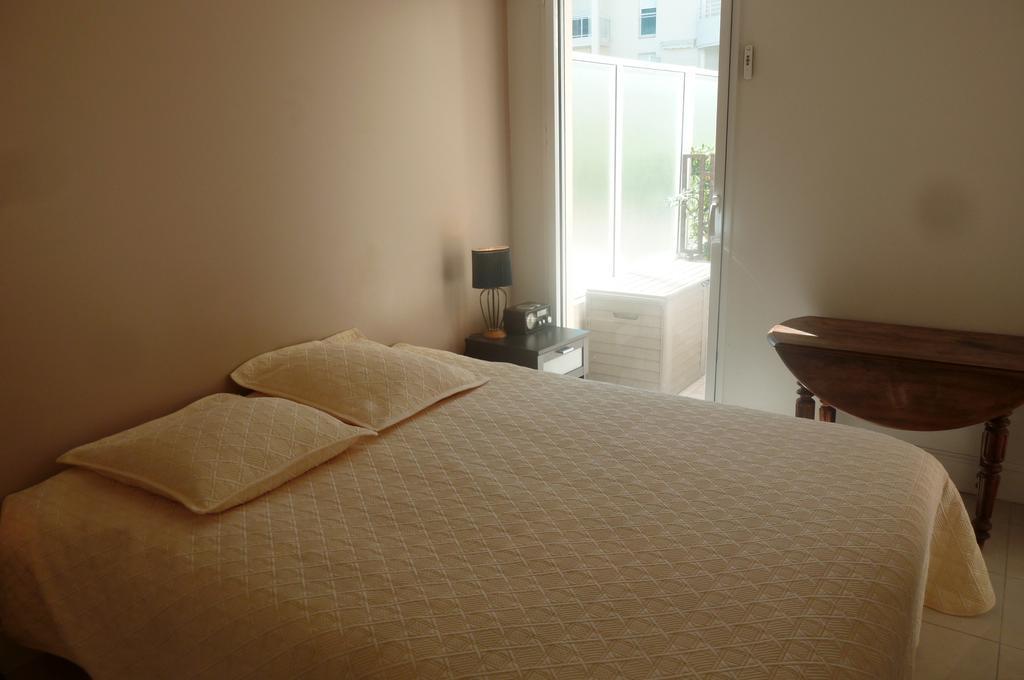 Stunning 2 Bed, 2 Bath Apt On The Cannes Sea Front Has Swimming Pool And Is A Secure Modern Building 464 Экстерьер фото