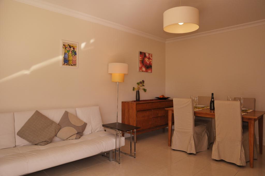 Stunning 2 Bed, 2 Bath Apt On The Cannes Sea Front Has Swimming Pool And Is A Secure Modern Building 464 Экстерьер фото